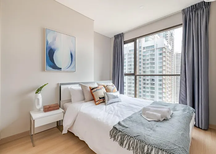 Lumpini Suite Phetchaburi-Makkasan