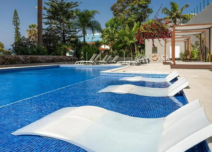 Hotel Girassol - Suite Hotel