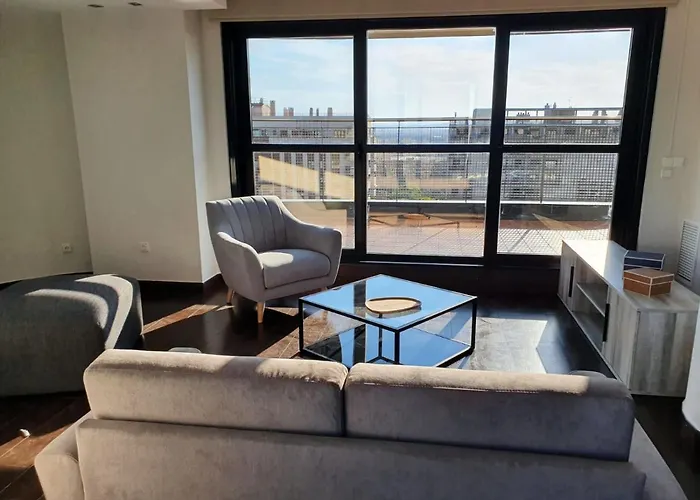 Sin servicio: Galileo Flats - Palacio de Congresos