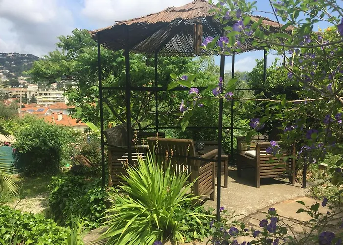  Chambres D'Hotes Cottage Bellevue