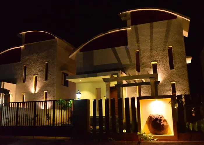 Luxury hotel only: Ags Holiday Resorts