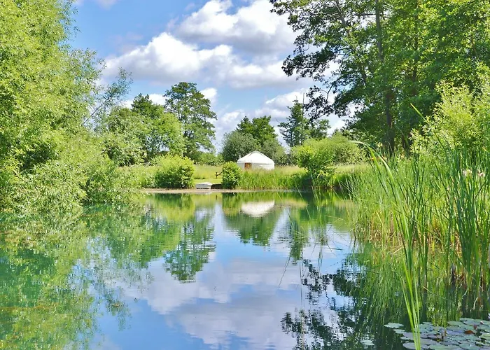Villa: Acorn Glade Glamping York