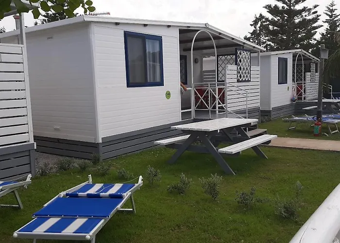 Hotel vicino al College: Campeggio Praia Mare