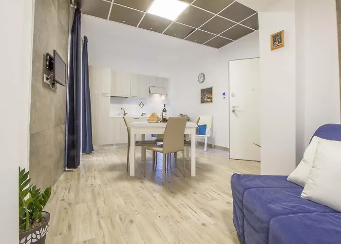 Casa degli ospiti: Le Dimore in Centro con Parcheggio e Self check-in