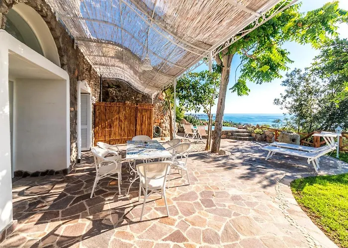 Dei Lecci - 7 Luxury s With Private Pool Or Jacuzzi