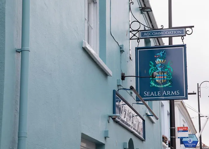 The Seale Arms
