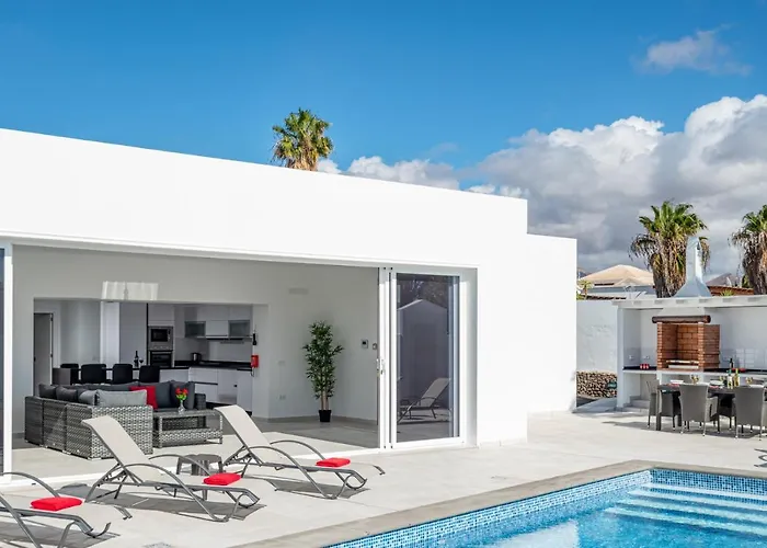 Villa Rossa - Villas Now - LH215 By Villas Now Ltd