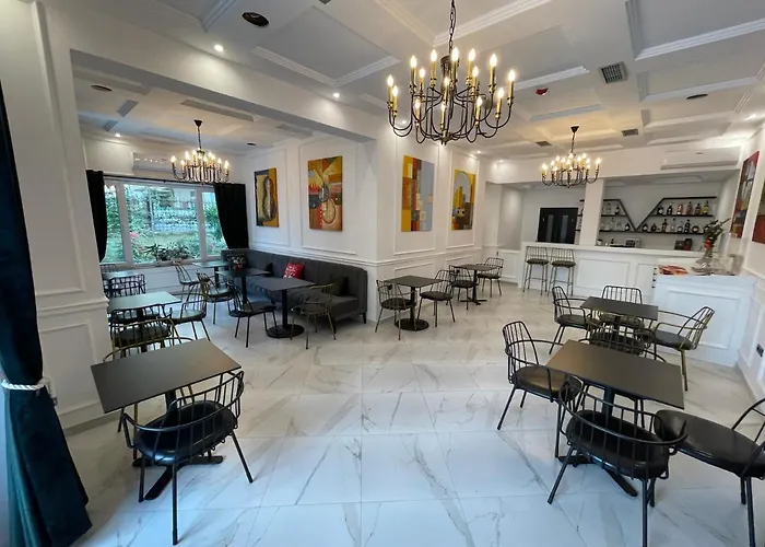Hotel 4 stelle: Venis Hotel
