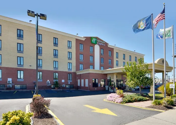  Holiday Inn Express Kennedy Airport, An Ihg