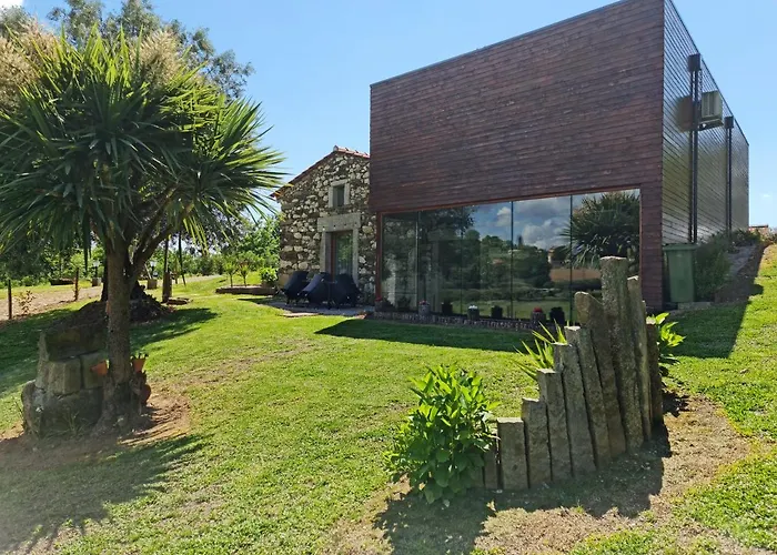 Vila da piscina: Quinta Do Fortunato