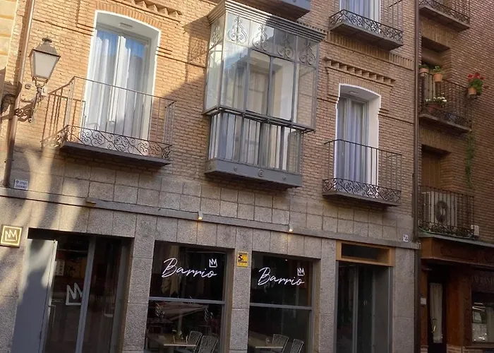 Hotel de 4 estrellas: Barrio Rey