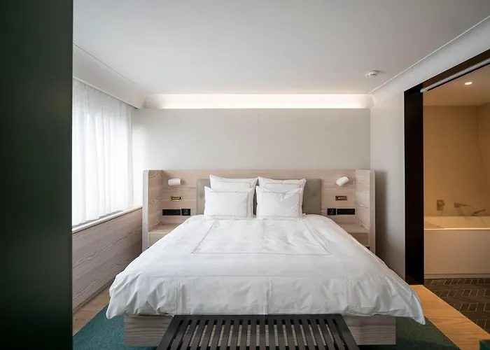 Hotel Spa: Becozy Self Check-In & Pop-Up Hotel