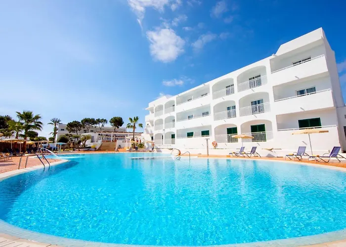 Gavimar Ariel Chico &Apartments