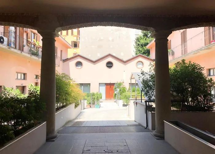 Easy - Rooms&Apartments Navigli