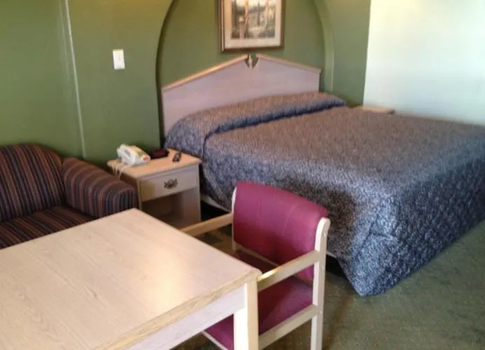 Hotel with view: Budget Inn San Antonio Downtown I-10 East