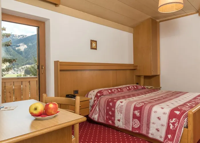 Hotel Ping Pong: Hotel Garni Lastei