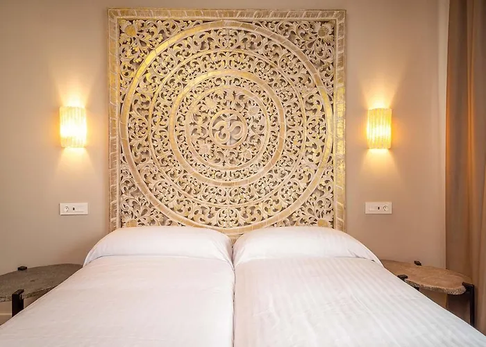 Este By QHotels