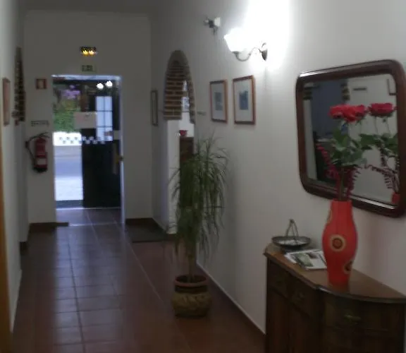 Hotel Pulo Do Lobo Serpa
