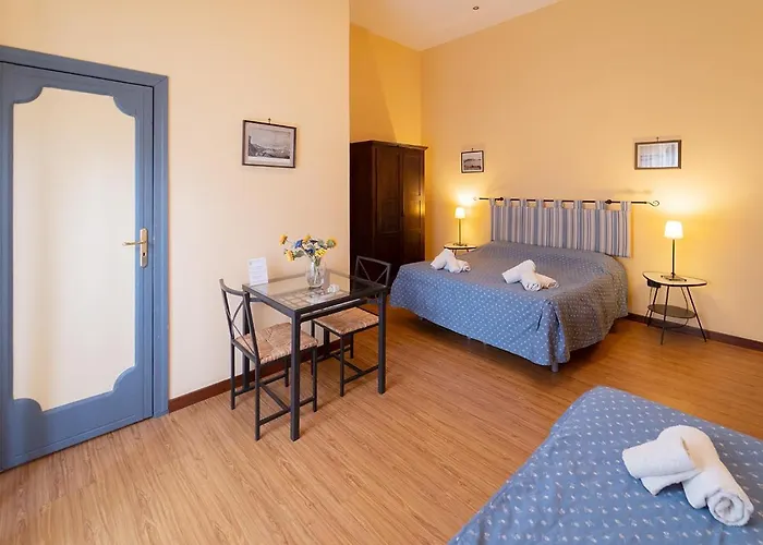 Hotel: Medina H. Napoli Centro, By Clapa Group