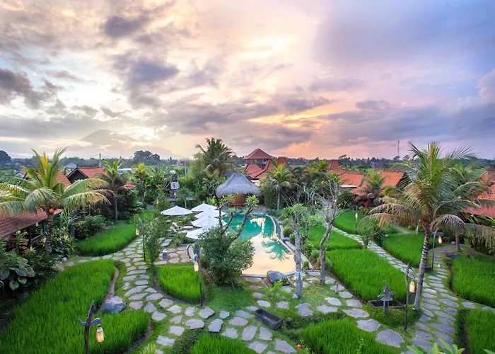 Hotel Jacuzzi: Arya Arkananta Resort & Spa