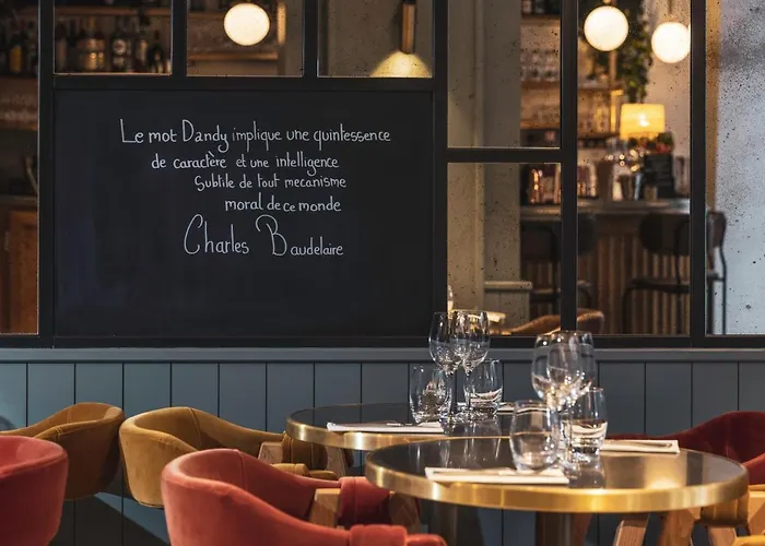 Love Avec Nuit Insolite Au Dandy Et Jacuzzi Privatise (Adults Only)