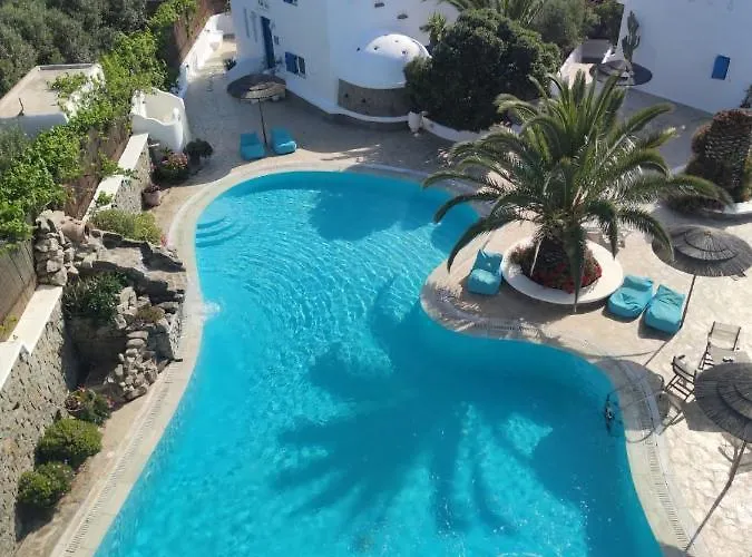 La villa: Mykonian Iros Suites & Villas