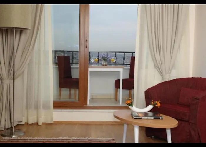 Three Apples Suites Taksim