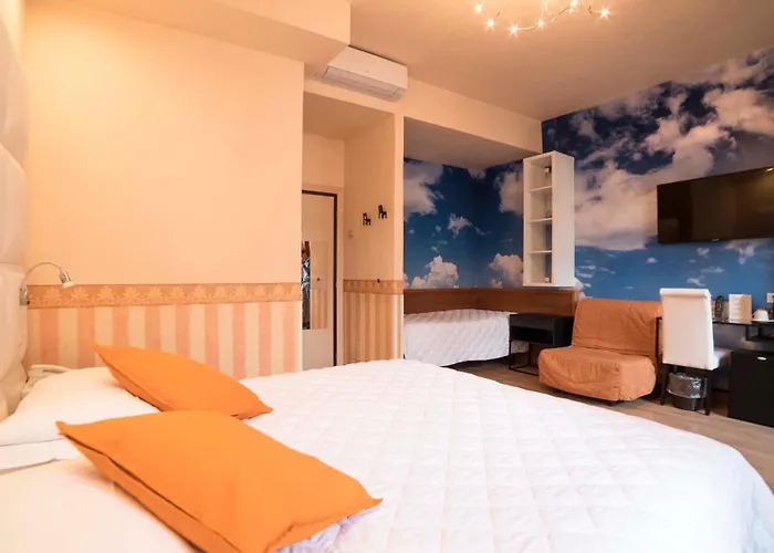 Hotel com jacuzzi: Hotel Jane