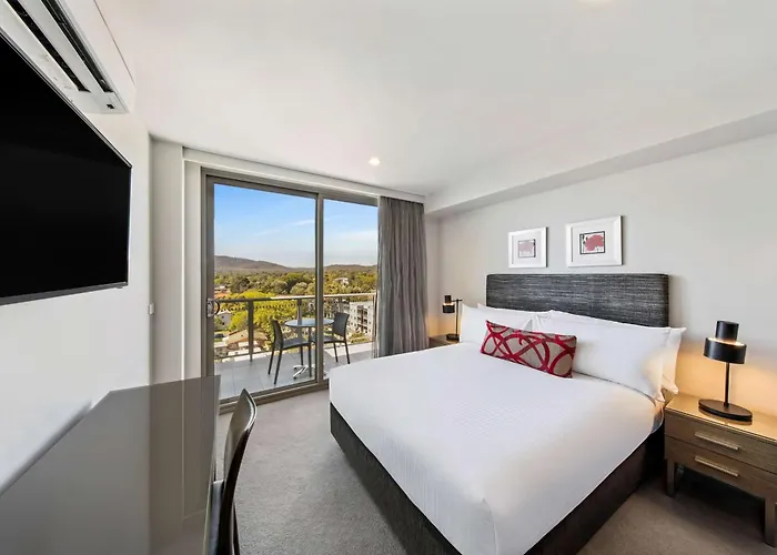 Apart hotel: Adina Serviced Apartments Canberra Dickson