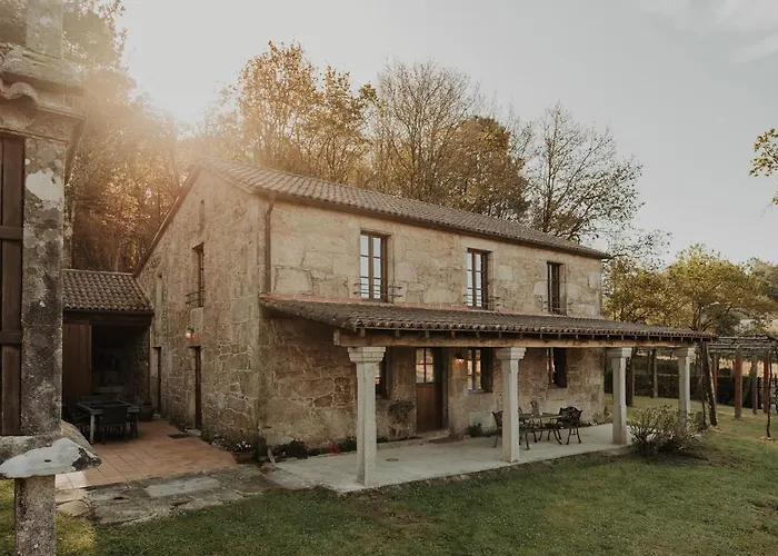 Villa con piscina: Casas Alexandre