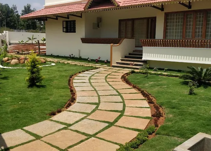 Nandha Illam- The Courtyard Heritage Homestay Yelagiri Hills