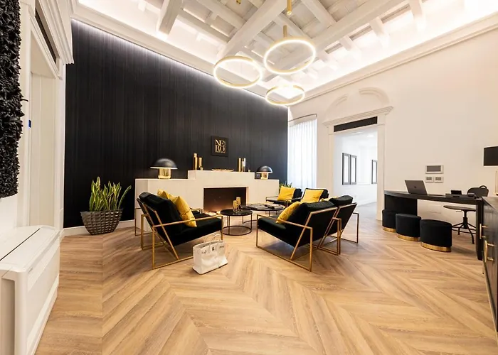 Hotel Jacuzzi: Nero Luxury Suites