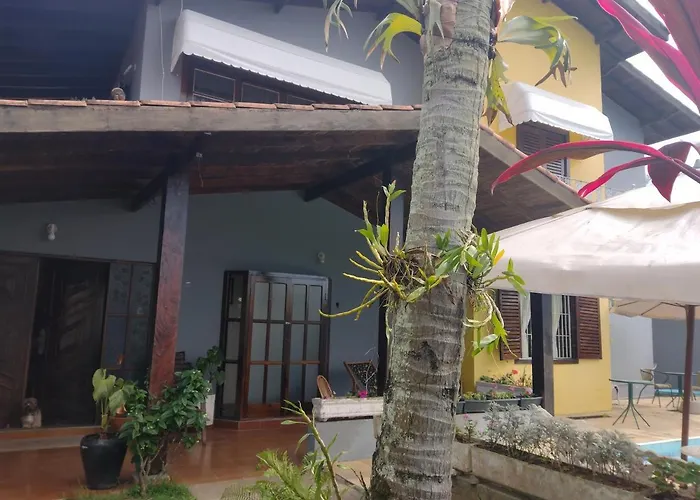 Hostel Lê Castelle