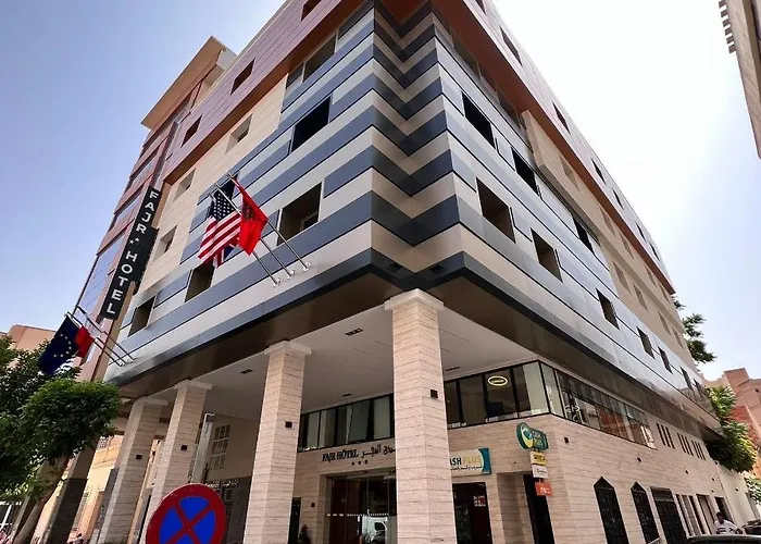 Fajr Hotel