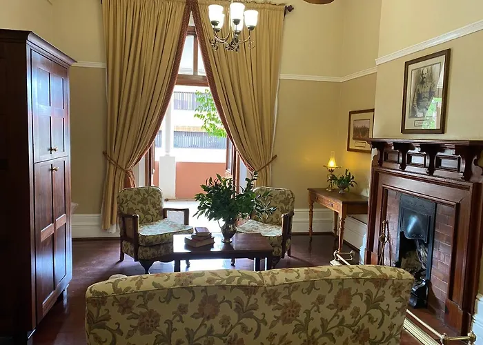 Hotel with view: Kimberley Club Guesthouse