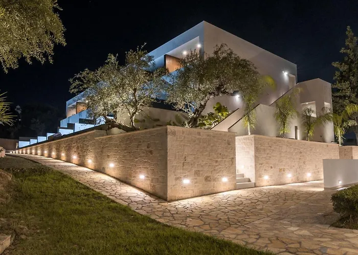 Lazaros Resort