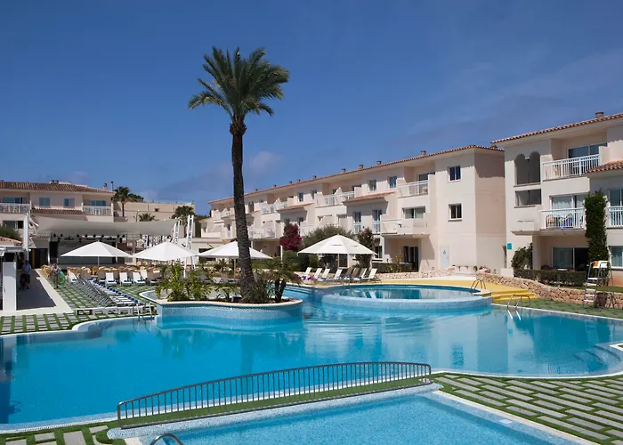 Aparthotel Isla De Cabrera