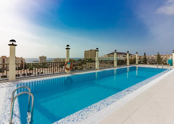 Klayman Olivina Aparthotel