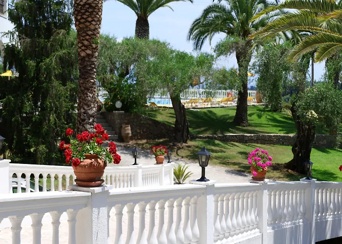 Paradise Hotel Corfu Gouviá