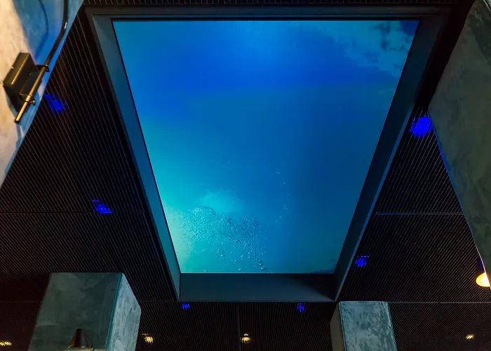 Hotel cerca del colegio: Periscope