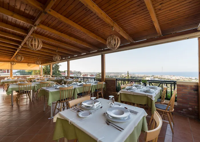 Hôtel Jacuzzi: Asterias Village
