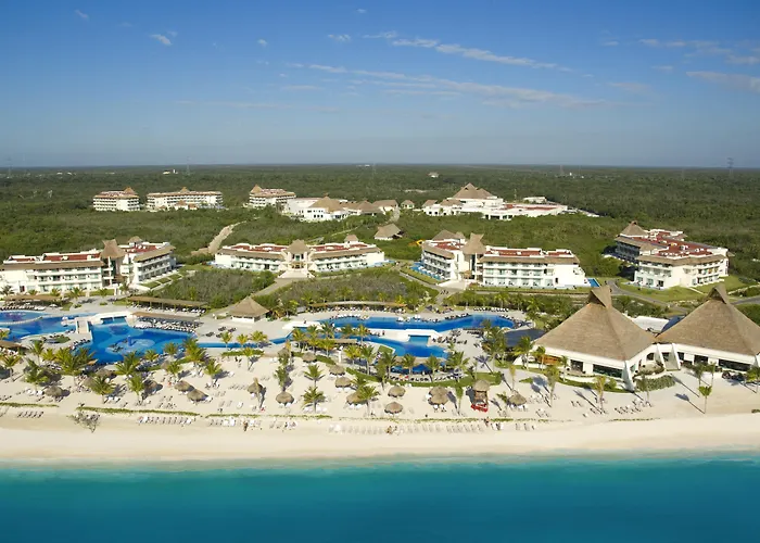 Hôtel accueillant les animaux: Bluebay Grand Esmeralda
