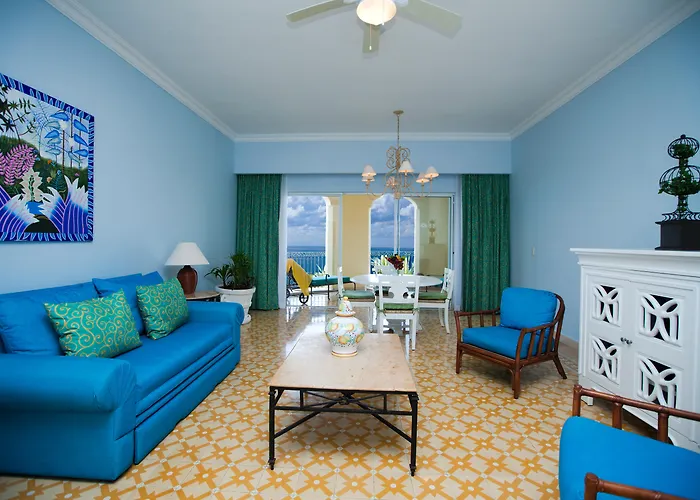 Luxury hotel only: Pueblo Bonito Emerald Bay Resort & Spa