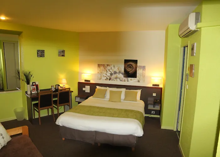 Hôtel 3 étoiles: The Originals City, Hotel Gambetta, Grenoble