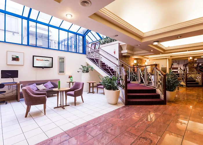 Beach hotel: The Gardens Hotel