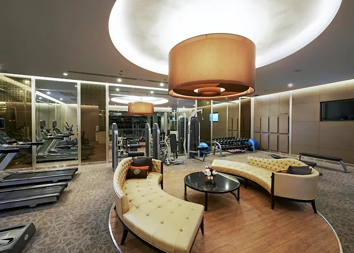 Hotel: Mandarin Hotel Managed By Centre Point