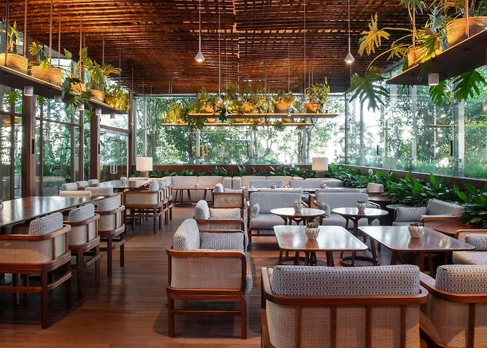 Resort: Sana Malhoa Hotel