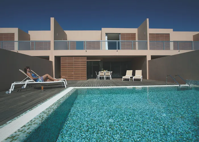 Vila Privada: Salgados Beach Villas