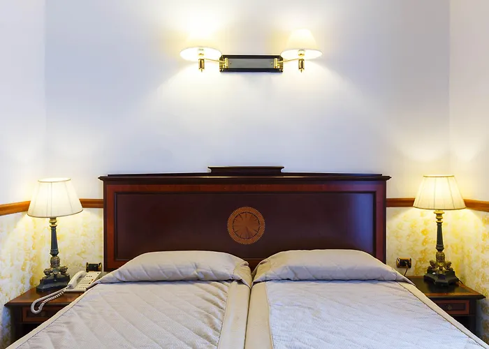 Hôtel 3 étoiles: Repubblica Hotel Rome