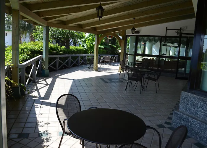 Marinella - Private Free Parking - Grotticelle Beach 200 M